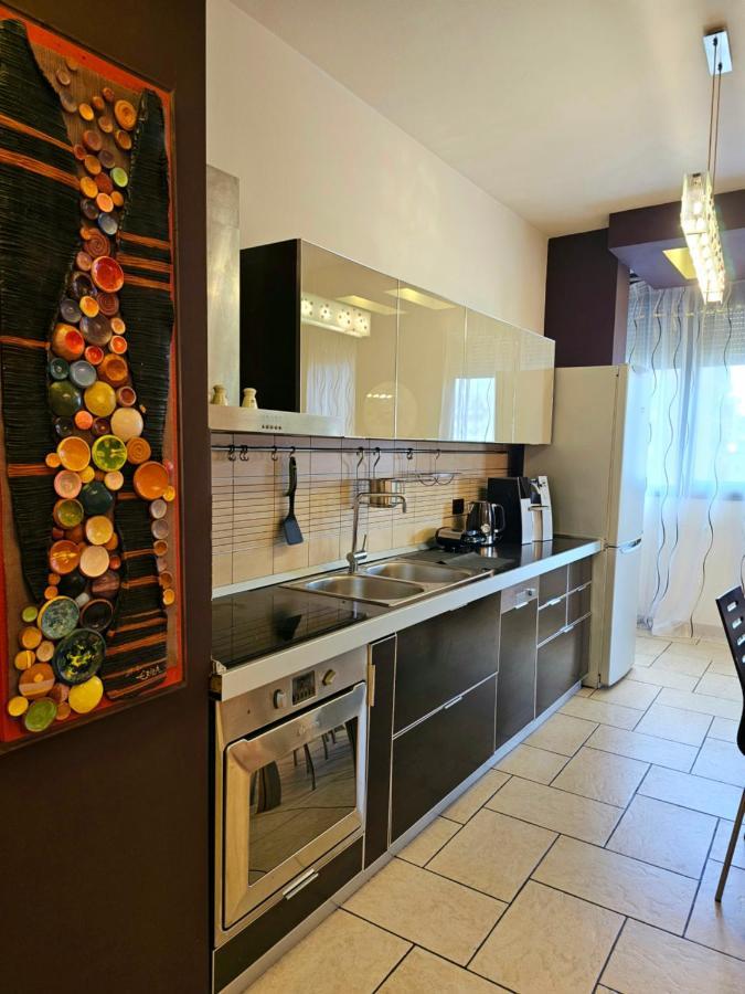 Center Apartment Easy_Luxury Tirana Exteriér fotografie